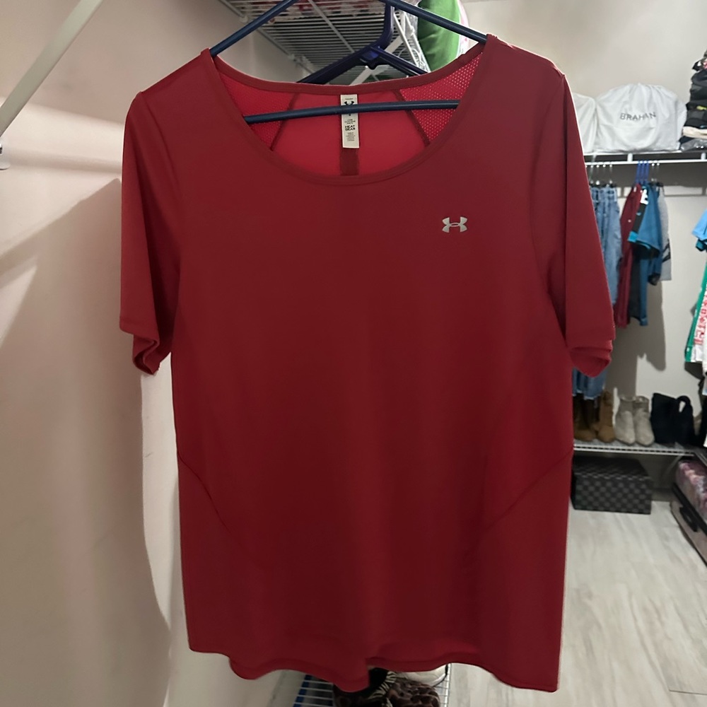 Under Armor athletic shirt size large
